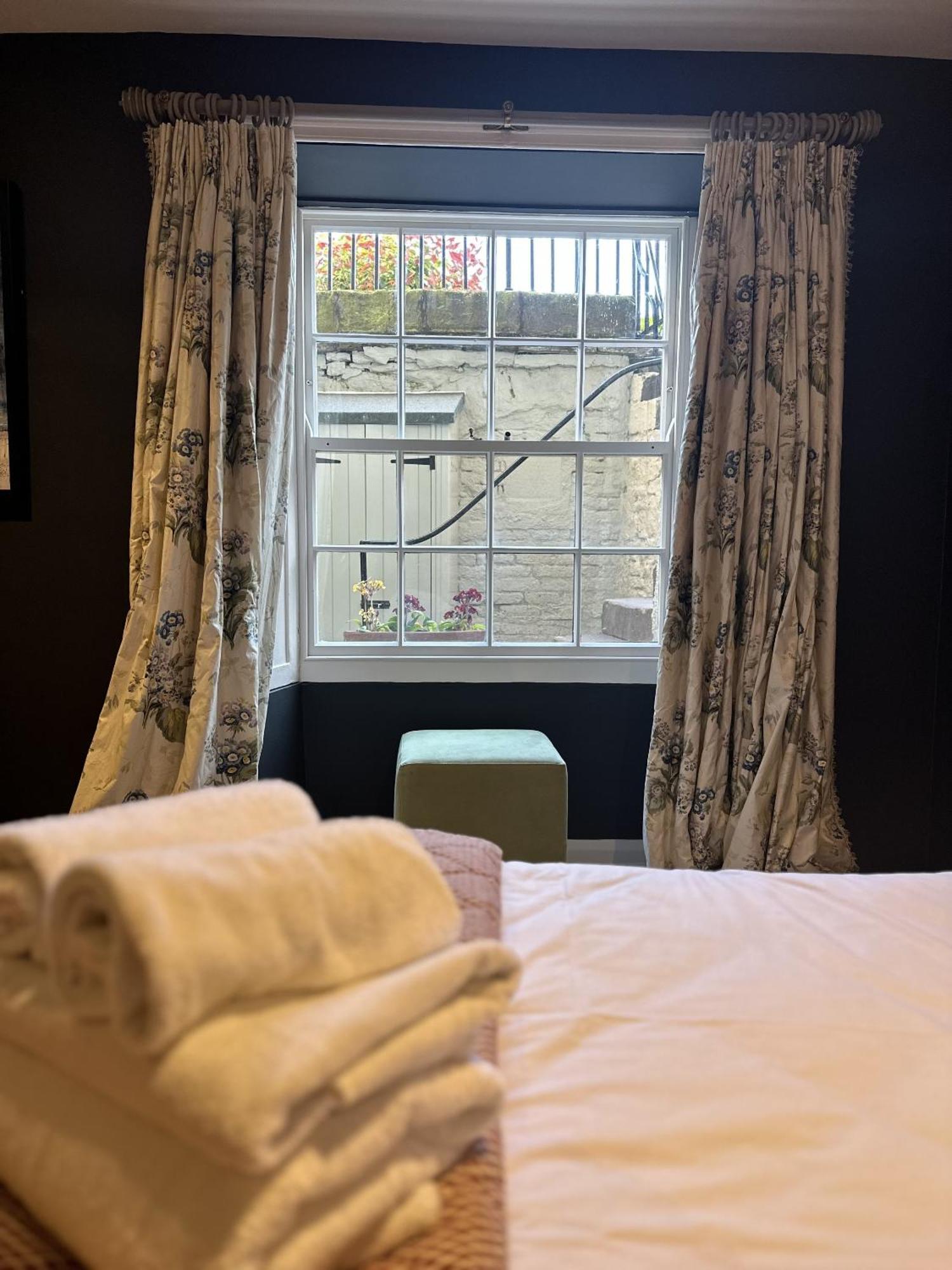 Unique Clifton On Historic Crescent Appartement Bristol