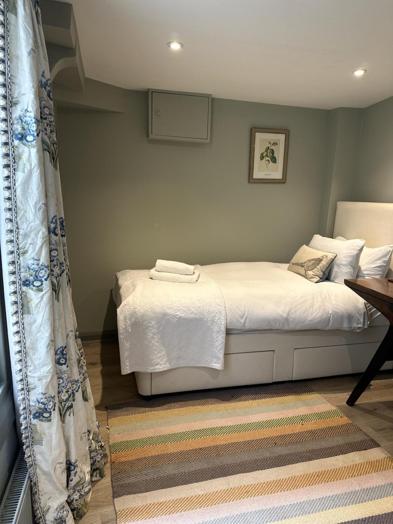 Unique Clifton On Historic Crescent Appartement *